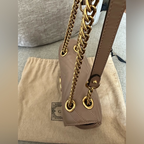 Gucci Marmont Mini Shoulder Bag - Picture 5 of 13